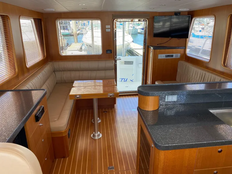Looking aft salor