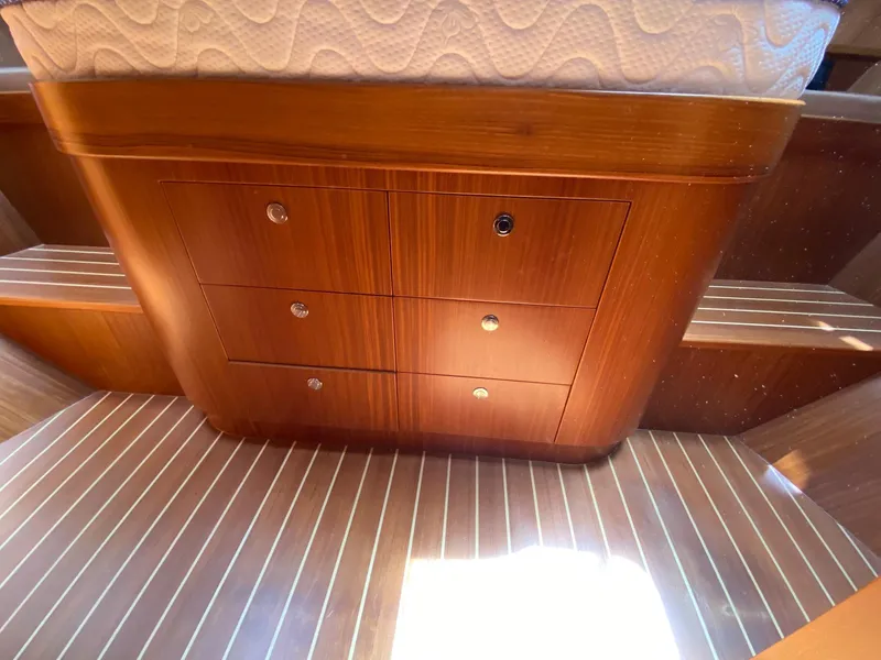 Storage under fwd berth