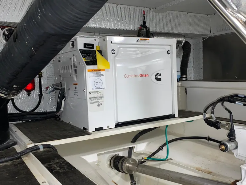 Generator with soundshield