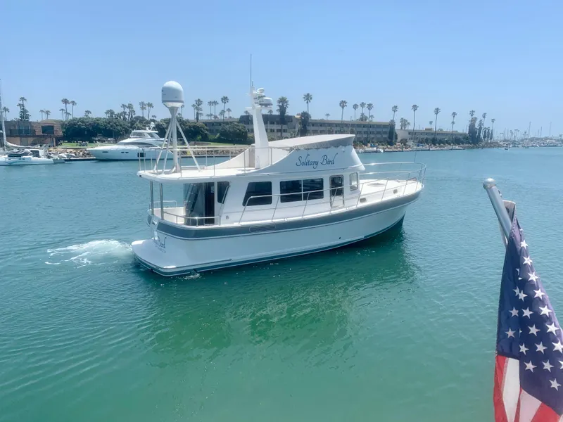 Away from dock - starboard side