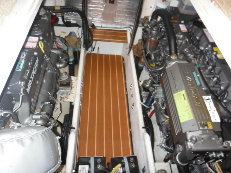 2006 Silverton 36 Convertible