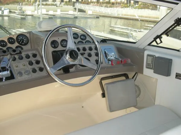 1999 Carver Mariner