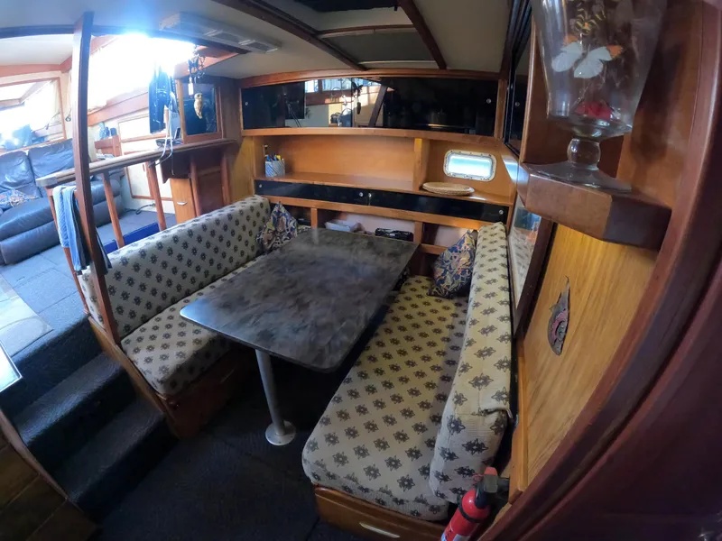 1978 Viking 43 Double Cabin
