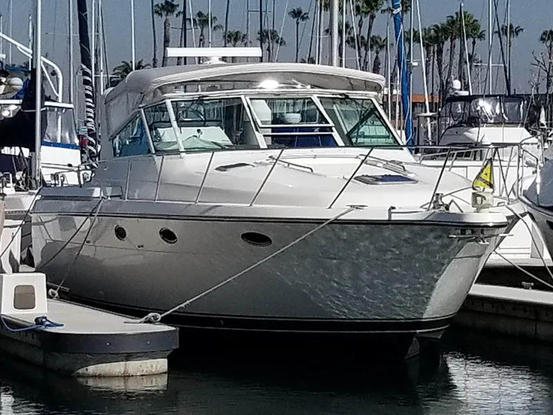 1995 Tiara Yachts 35 Express