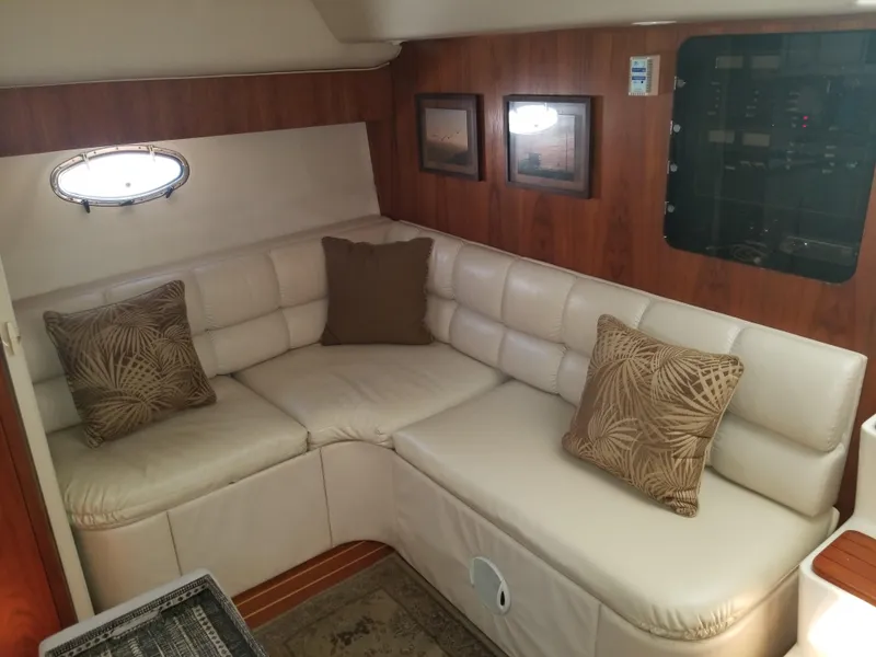 1995 Tiara Yachts 35 Express