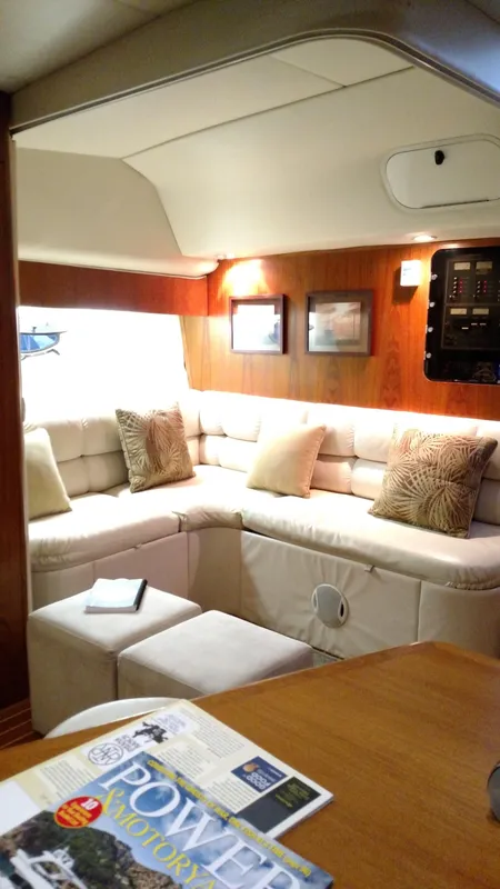 1995 Tiara Yachts 35 Express