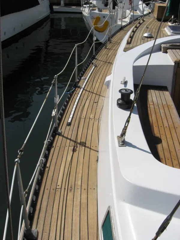 Side Deck