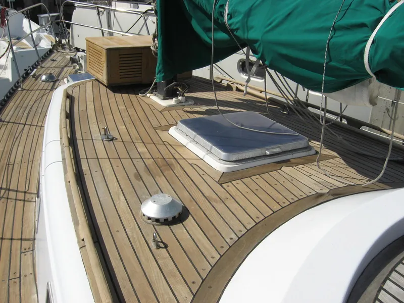 Trunk Cabin