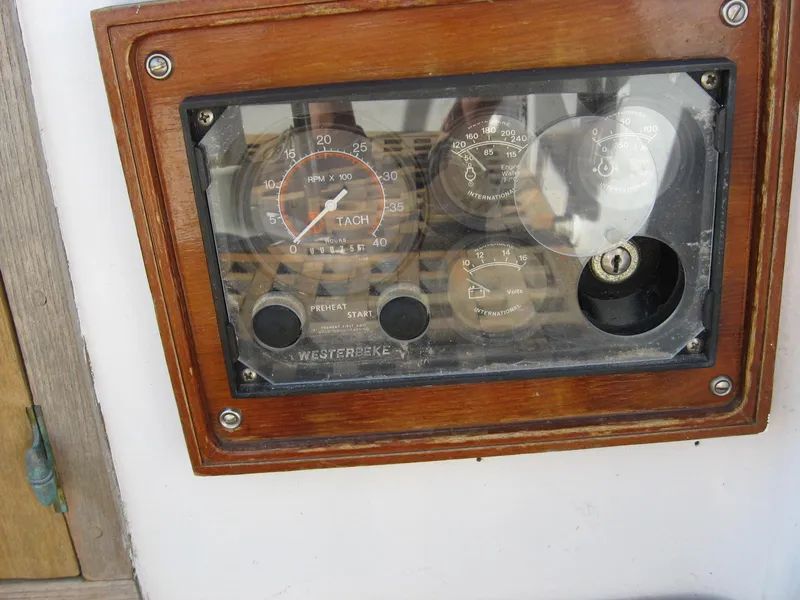 Engine Panel