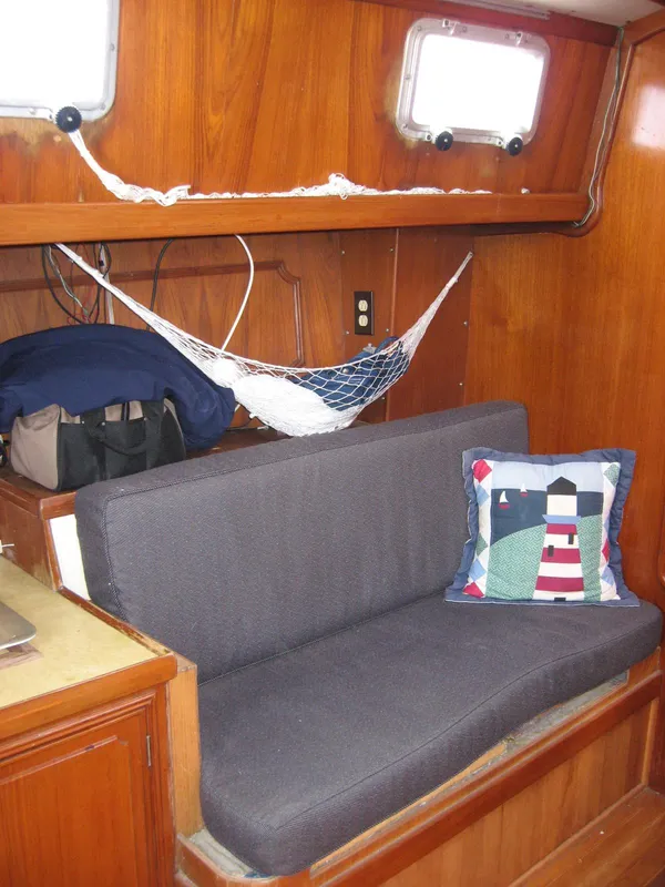 Port Salon
