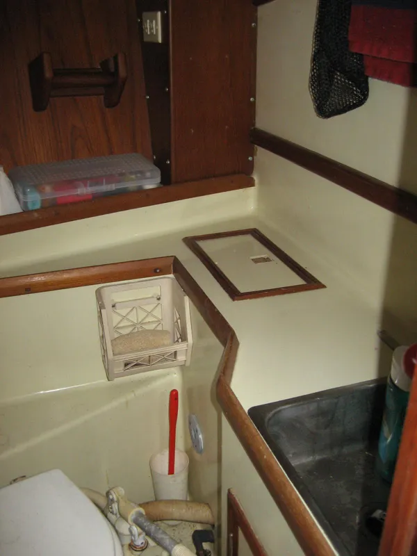 Head Compartment