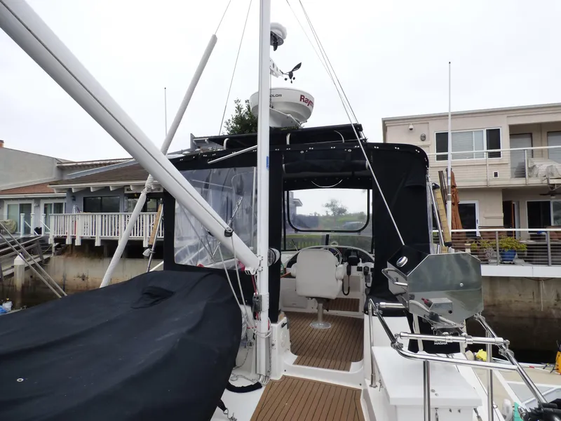 DInghy hoist and mast