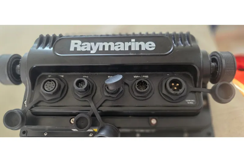 Raymarine marine electronics panel on a 2001 Doral 250se boat.