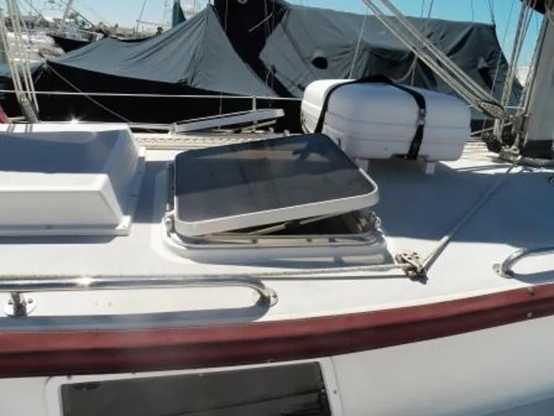 FORWARD HATCH