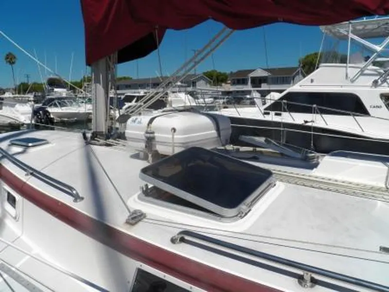 PORT SIDE CABIN TOP