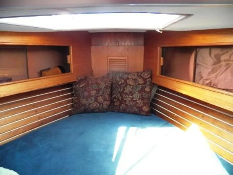 MASTER BERTH CABINETS