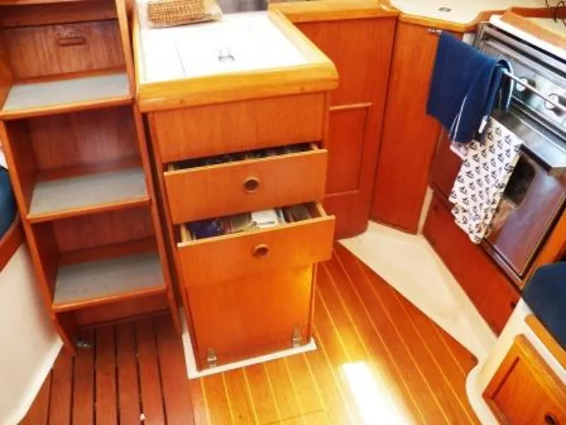 DRAWERS AND COMPANION WAY