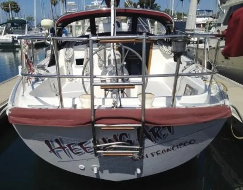 TRANSOM DEAD CENTER