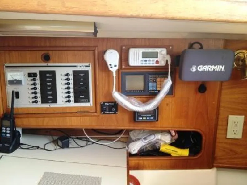 NAV CENTER VIEW