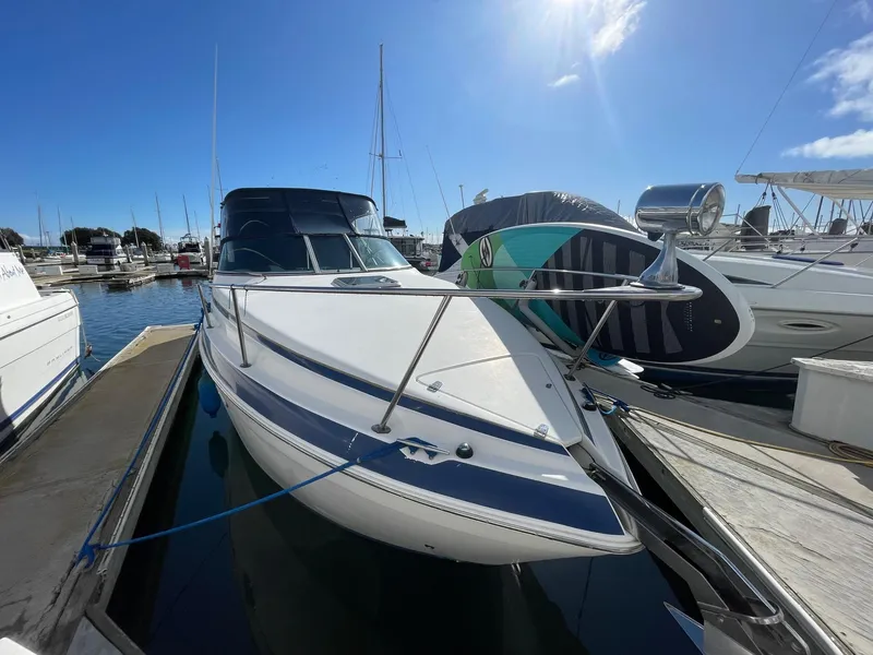 2004 Rinker Fiesta Vee 270