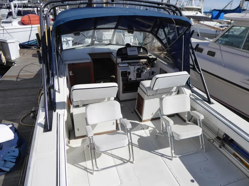 Cockpit 1