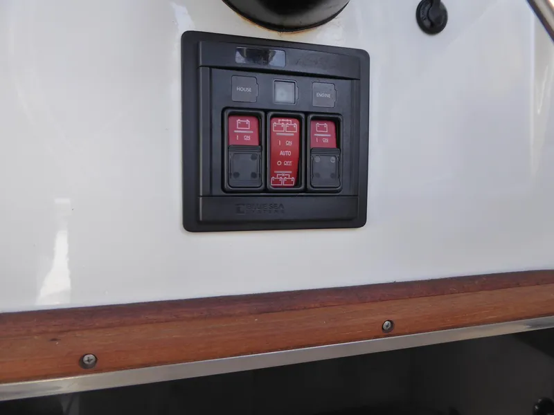 Battery Relay Syatem