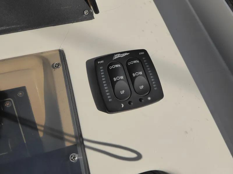 Trim Tab Controls