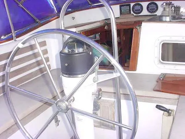 1980 Celestial / Venus Center Cockpit Cutter