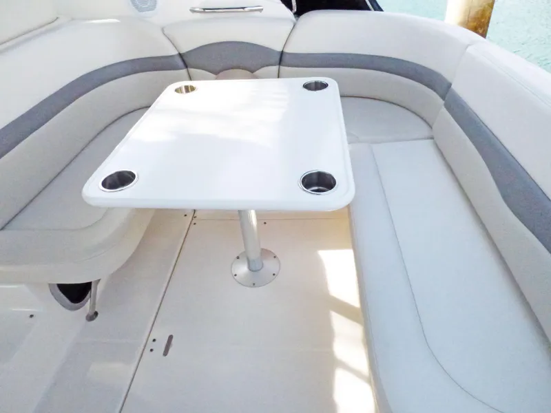 2007 Chaparral 310 Signature