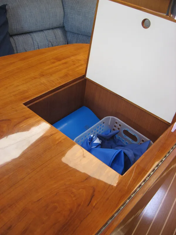 Dinette Table Storage