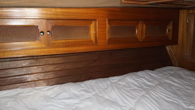 1980 Bristol 35.5