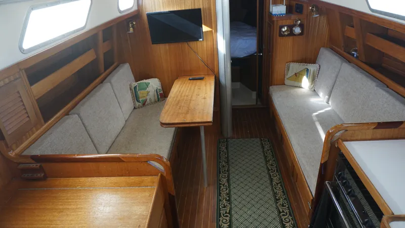 1980 Bristol 35.5