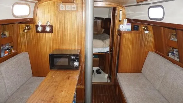 1980 Bristol 35.5