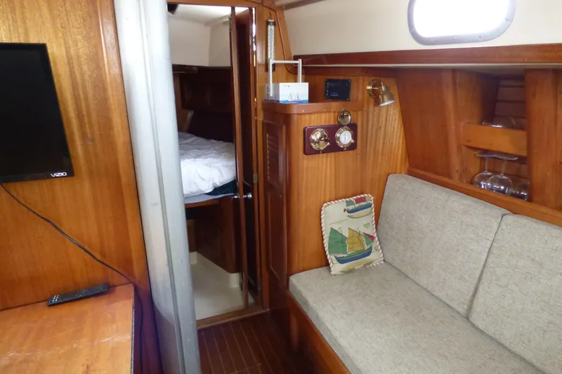 1980 Bristol 35.5