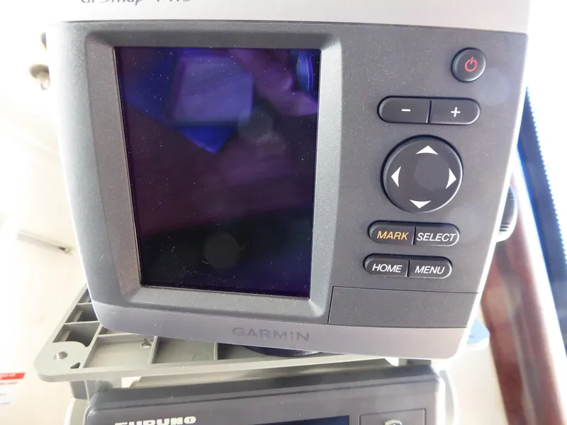 GPS / Chartplotter