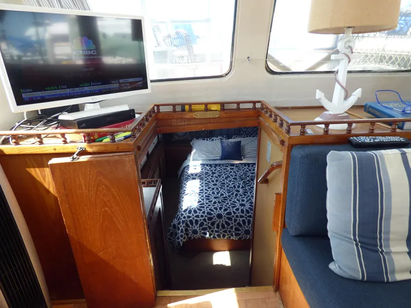 1978 Thompson Trawler
