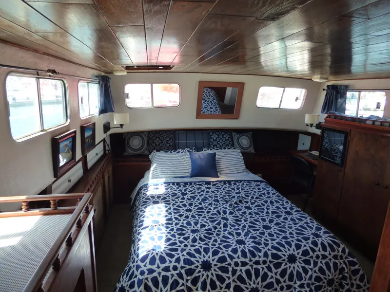 1978 Thompson Trawler