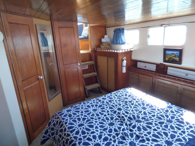 1978 Thompson Trawler