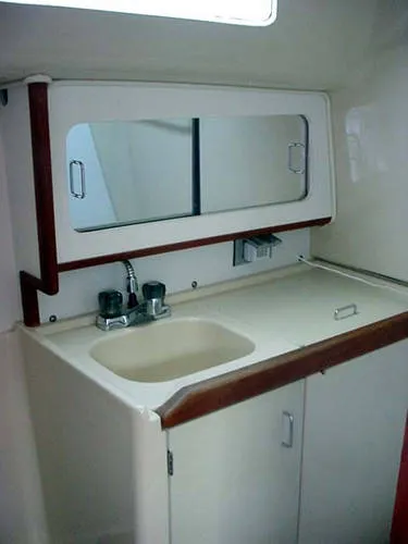 1989 Hunter 28.5 Sloop
