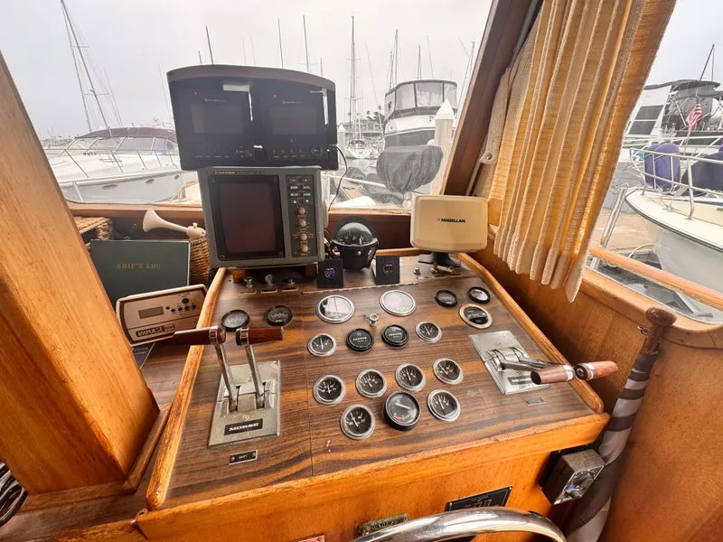 1978 Californian 38 LRC
