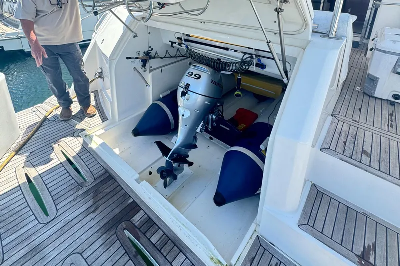 Dinghy Garage