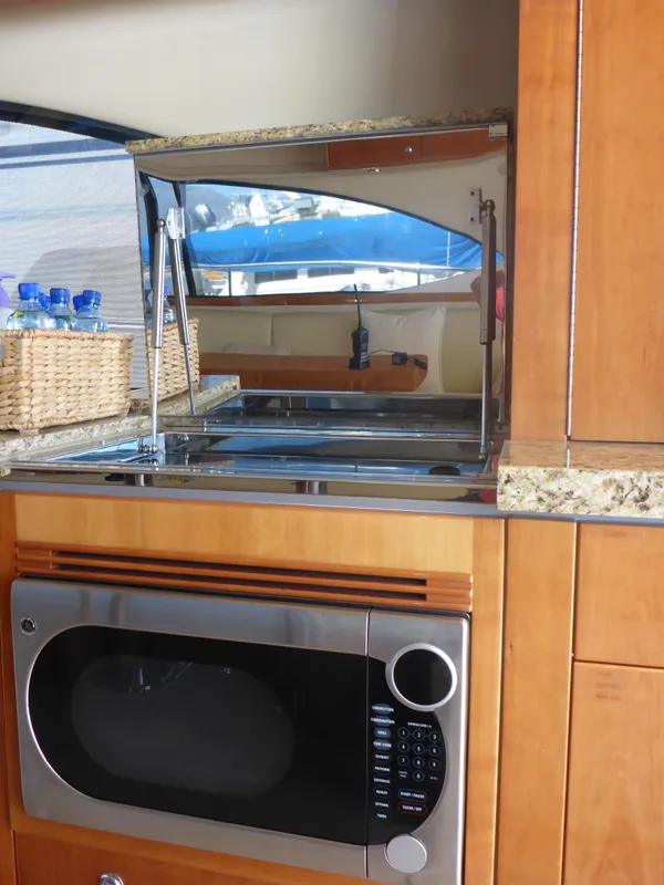 Cooktop, micro/convection oven
