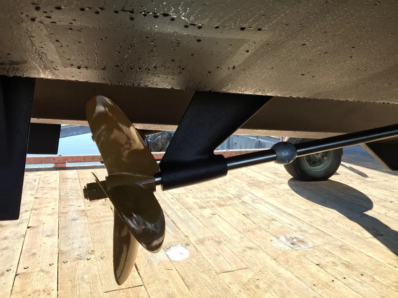 Prop, shaft
