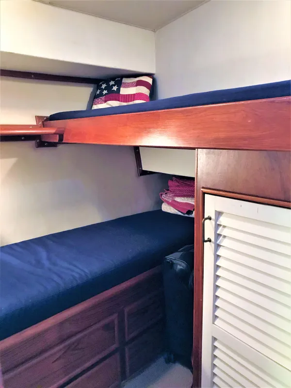 1989 Ocean Yachts 48 CONVERTIBLE
