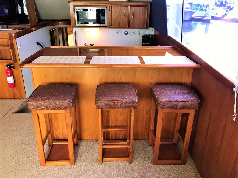 1989 Ocean Yachts 48 CONVERTIBLE