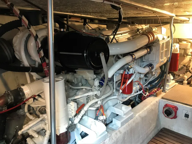 1989 Ocean Yachts 48 CONVERTIBLE
