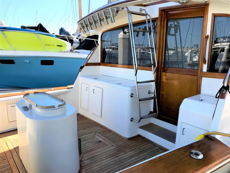 1989 Ocean Yachts 48 CONVERTIBLE