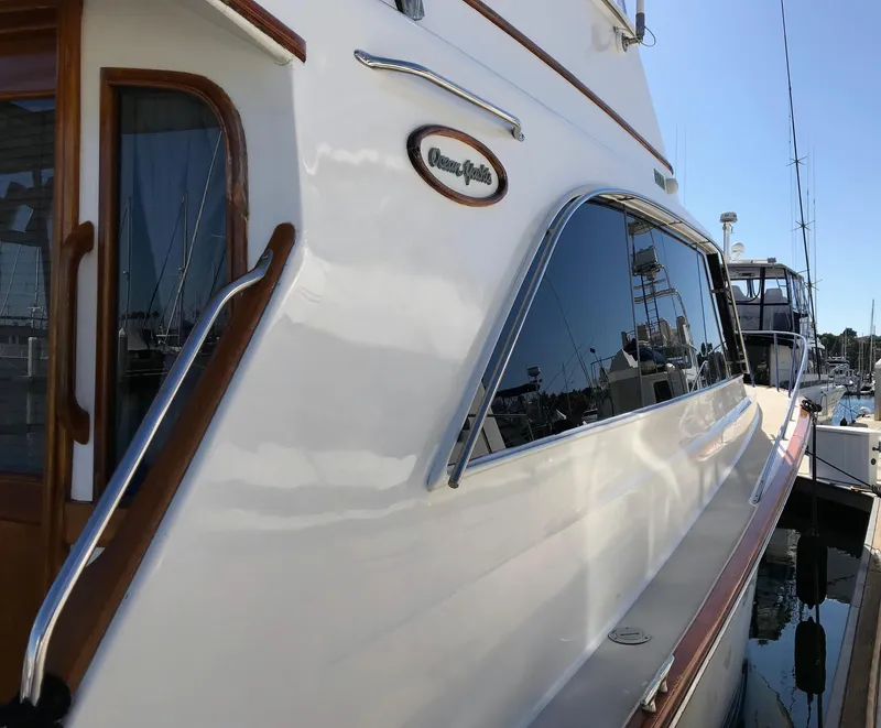 1989 Ocean Yachts 48 CONVERTIBLE