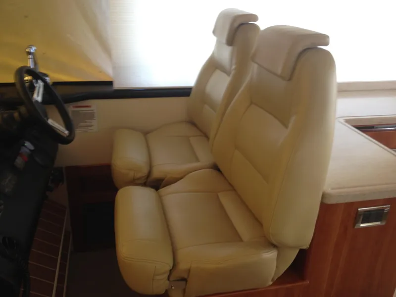 2012 Riviera Sport Yacht