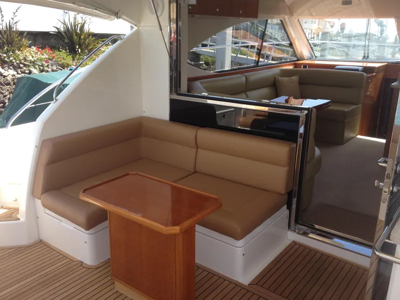 2012 Riviera Sport Yacht